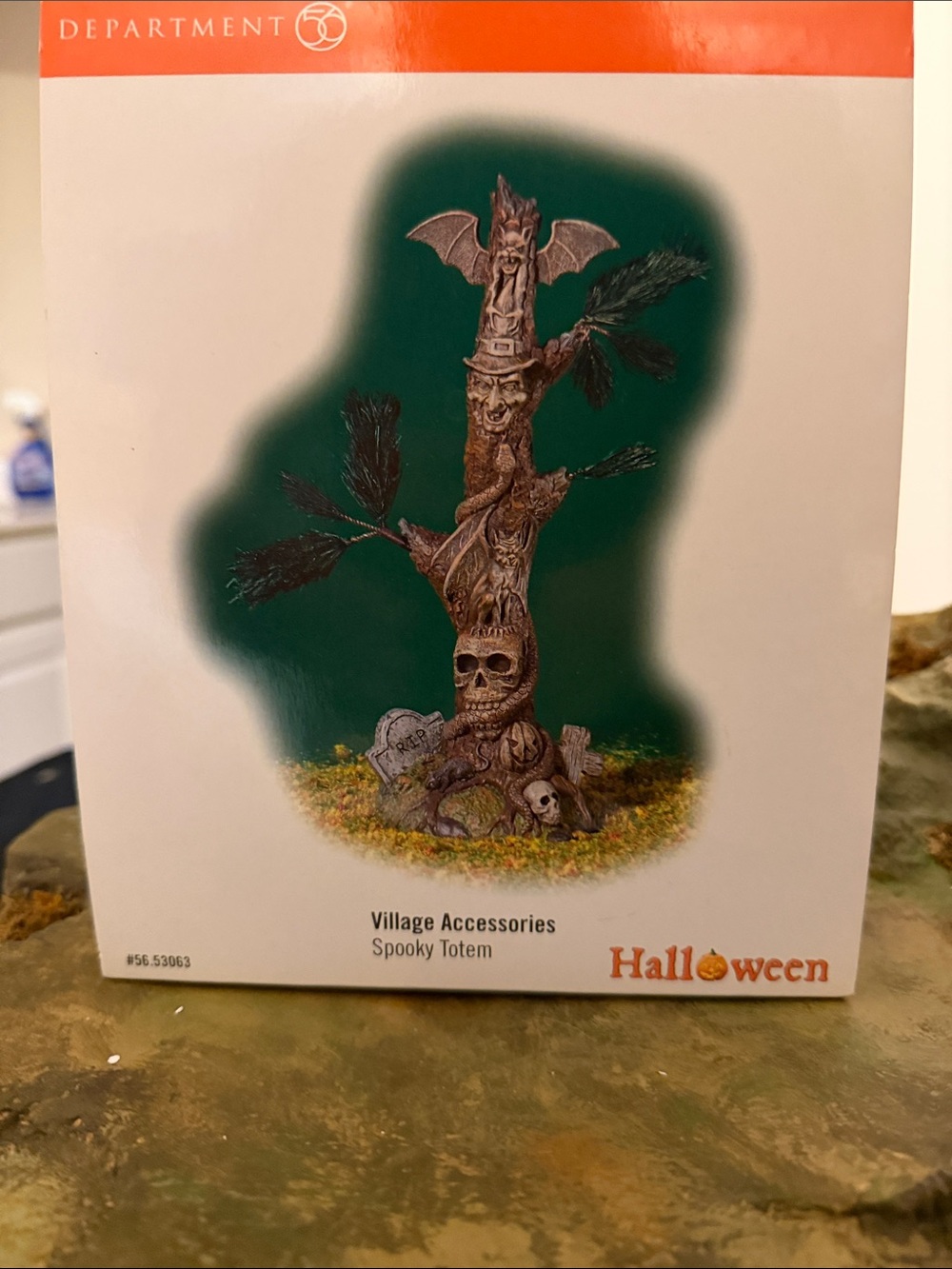 Department 56 Brown Spooky Totem Halloween Village Accessory (retired)